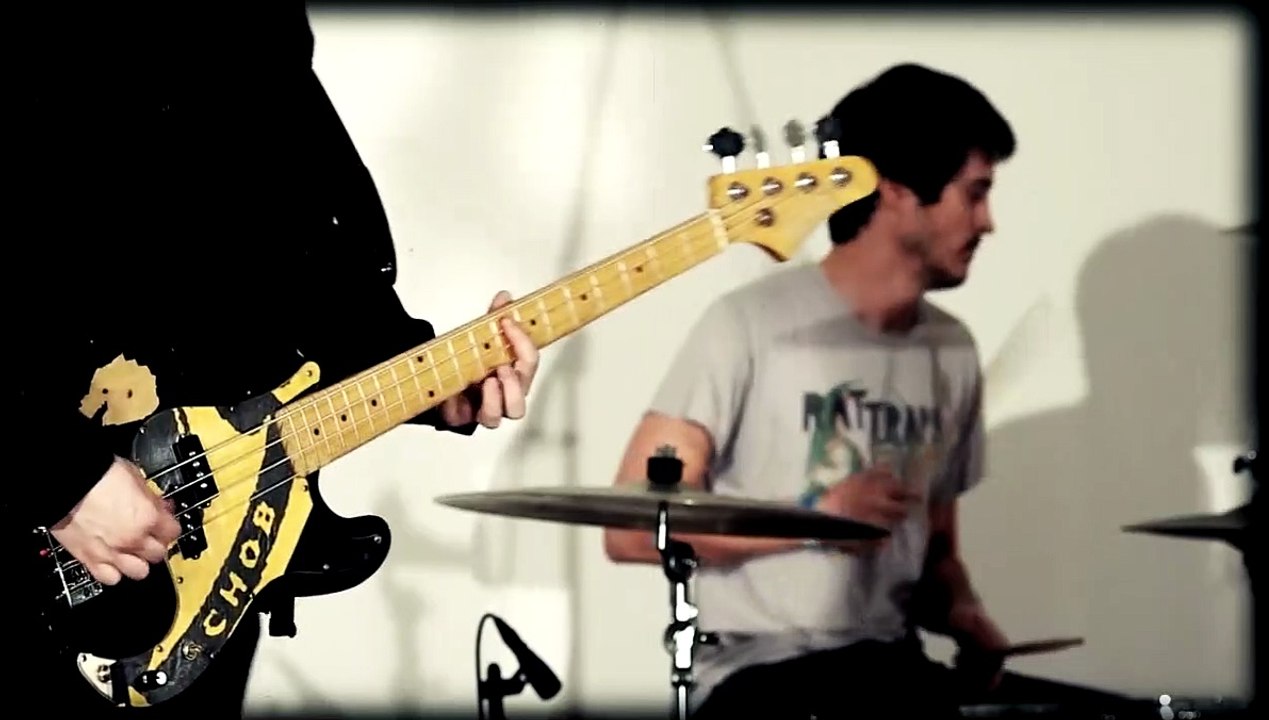 DUCHESS SAYS - Gainsbourg (FD 'acoustic' session)