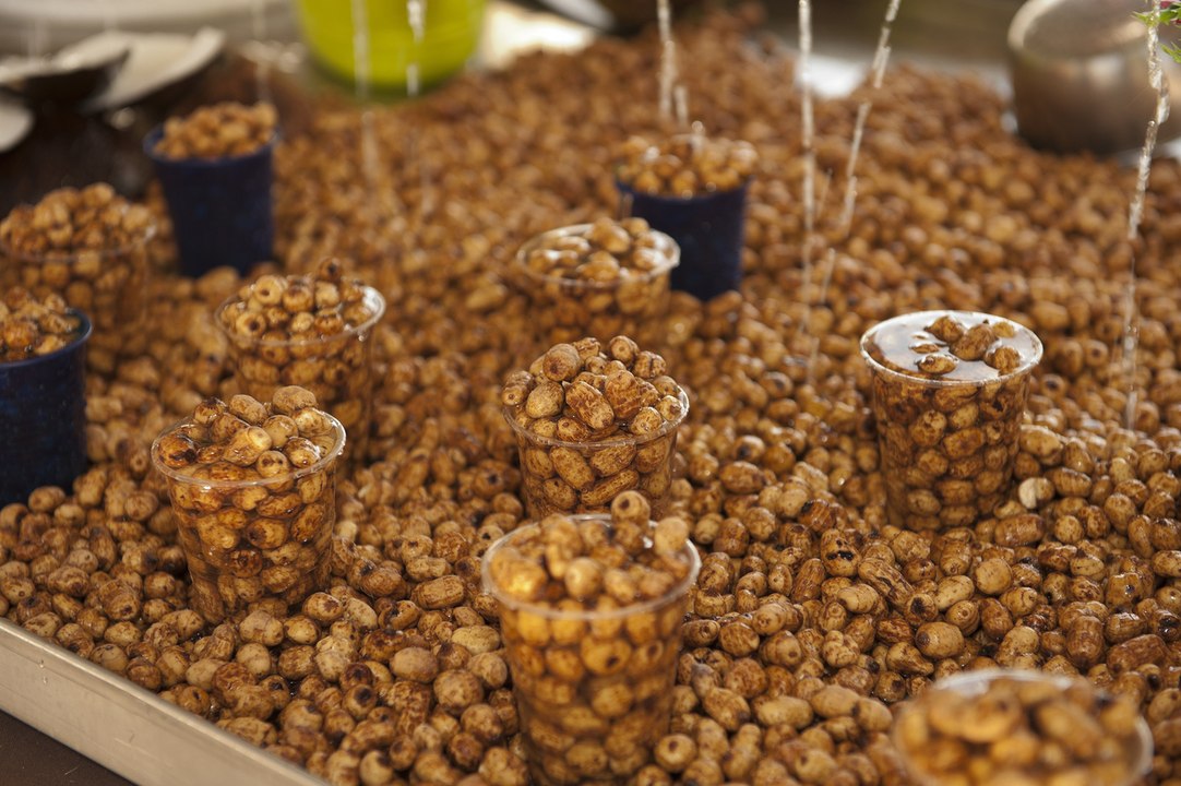 Ce soin corps maison prévient les rides et atténue les vergetures. Il contient une huile anti-âge méconnue