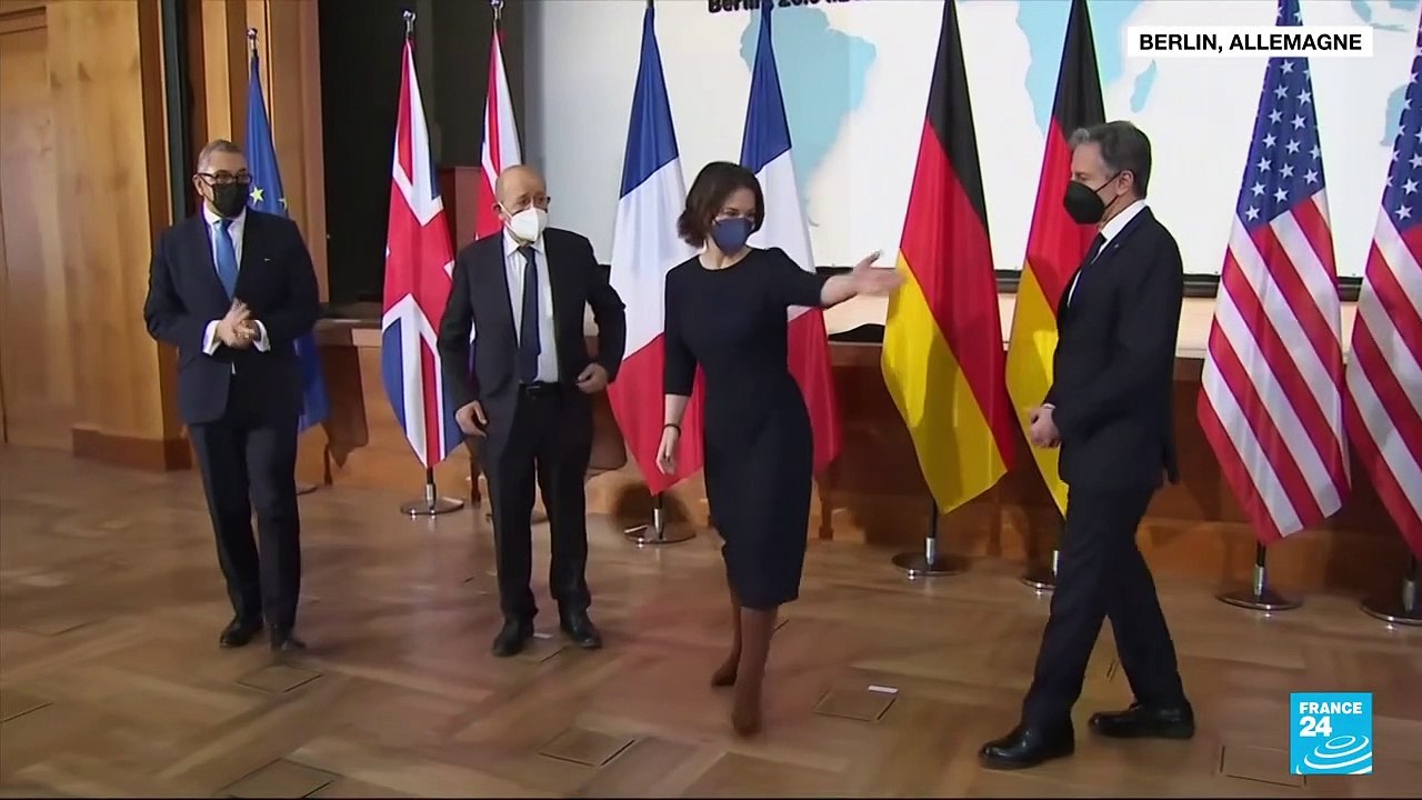 Ukraine : "tout" franchissement de la frontière par la Russie entraînerait une réaction (Blinken)