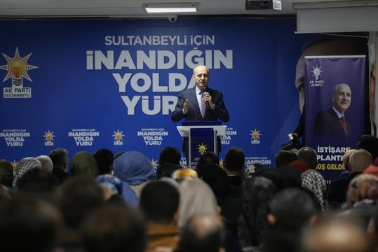 AK Parti Genel Başkanvekili Kurtulmuş, Sultanbeyli'de parti teşkilatıyla buluştu