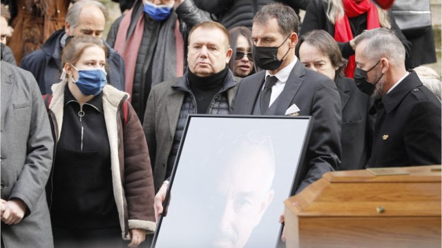 FEMME ACTUELLE - Béatrice Dalle, Jean-Hugues Anglade, Dominique Besnehard : ils saluent, une dernière fois, le réalisateur Jean-Jacques Beineix