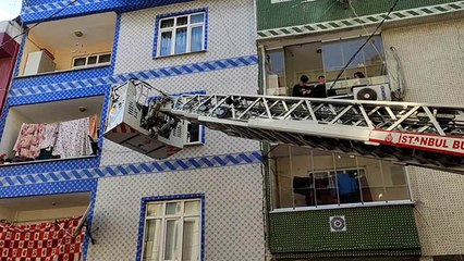 Sultangazi'de yangın paniği