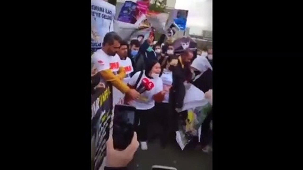 SMA'lı çocuklar için 1 ay nöbet tutacaklar: Doları yükselttiniz, ilaçları nasıl alacağız?