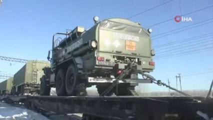 Tải video: Son dakika haber! Rusya askeri tatbikat için Belarus'a S-400 hava savunma sistemleri gönderdi