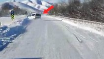 Kar manzarasını çekmek isteyen vatandaş, tesadüfen kaza anını  kayda aldı