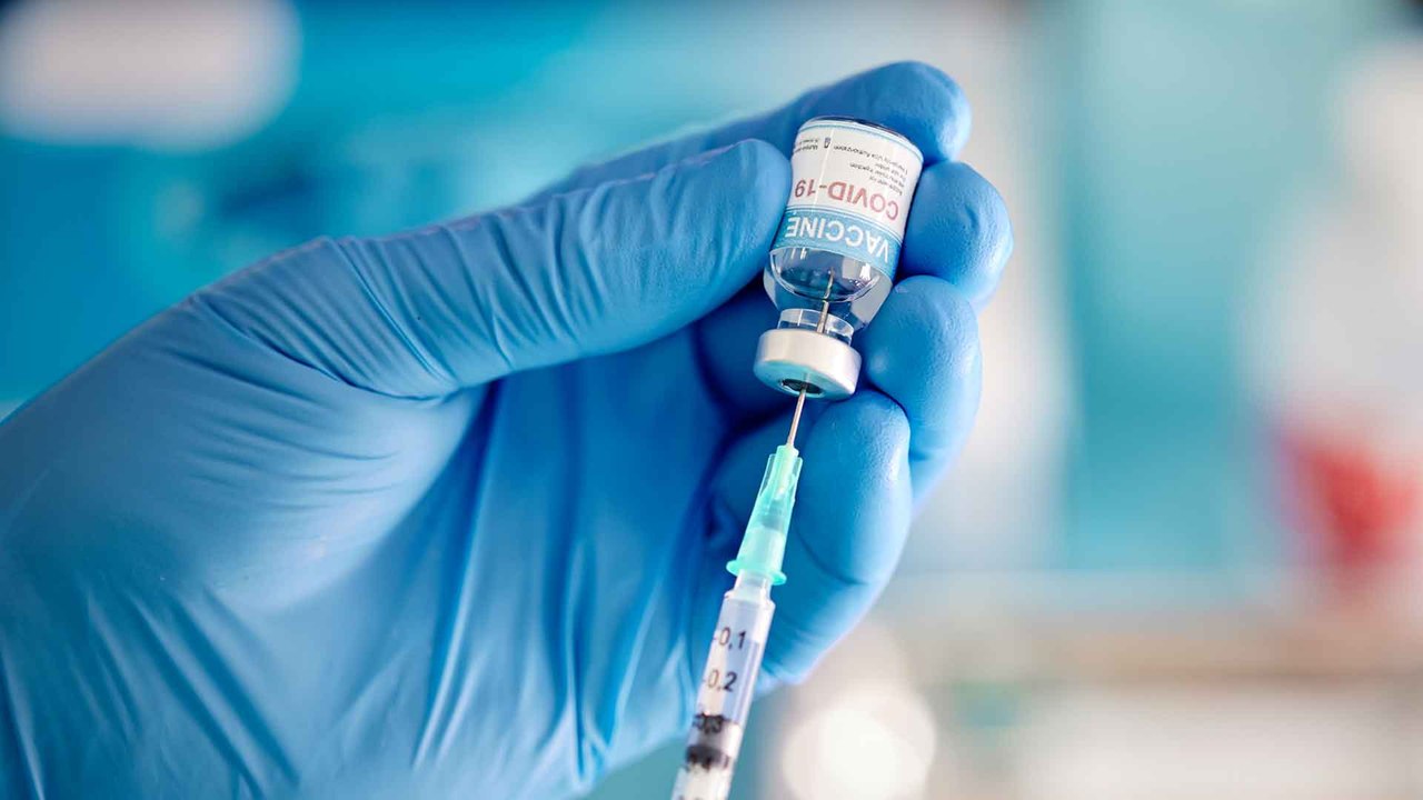Doppel-Booster: Kommt jetzt die vierte Corona-Impfung?