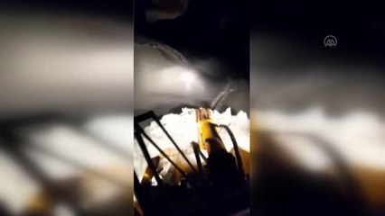Son dakika... Sason'da 3 hasta kardan kapalı yollar açılarak hastaneye ulaştırıldı