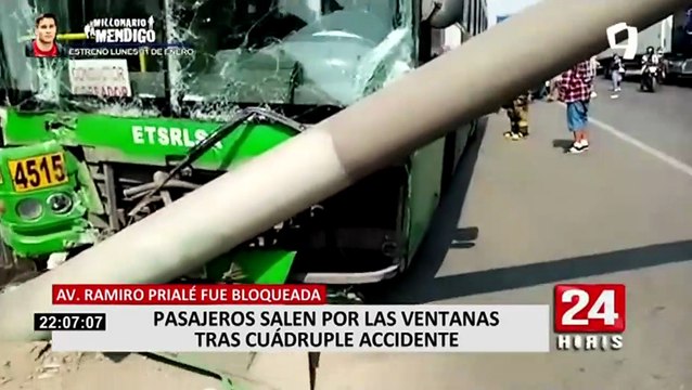 El Agustino: pasajeros escapan por la ventanas luego que bus impactará contra poste