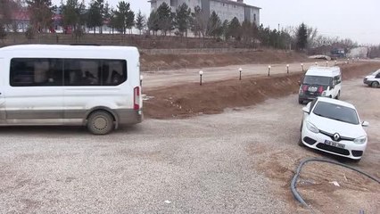 KAHRAMANMARAŞ - Kaymakam Onur'dan öğrencilere karne hediyesi