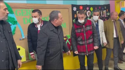 MKE Ankaragücü, Ahmet Çalık'ın anısına öğrencilere çikolata dağıttı