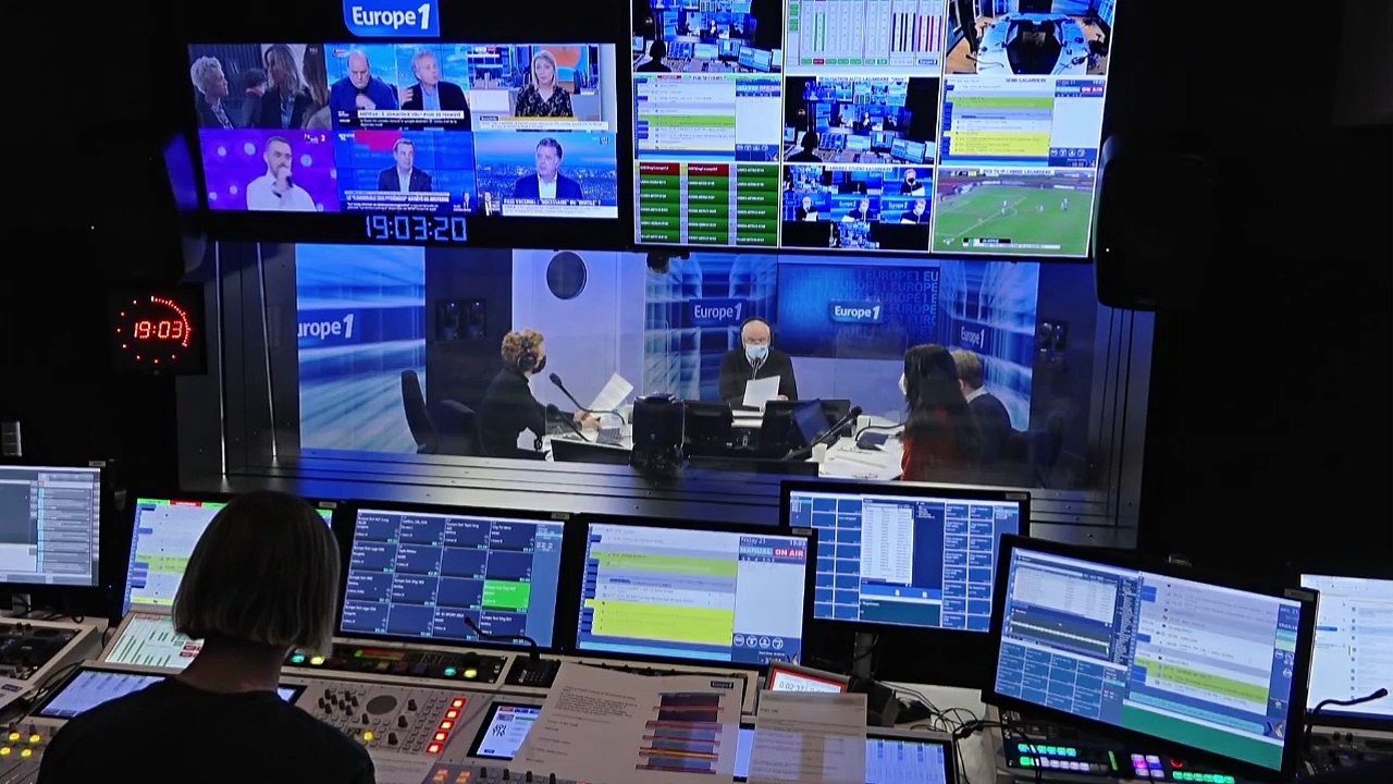 Pass vaccinal : le Conseil constitutionnel valide l'essentiel du projet de loi