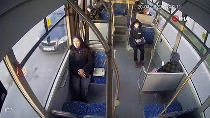 Otobüste kalbi duran hastayı hastaneye yetiştirdi