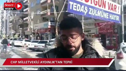 Şanlıurfa’da yüksek elektrik faturalarını gösteren vatandaşlar “Soygun var” pankartı açtı