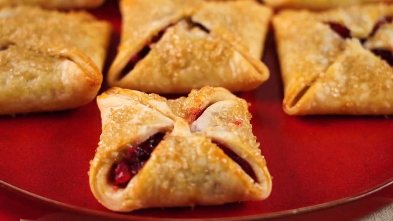 How to Make Cranberry-Apple Tartlets