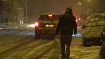 İstanbul'da beklenen kar yağışı başladı! İşte ilçe ilçe son durum