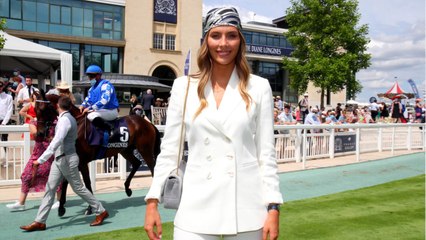 GALA VIDEO - EXCLU - Camille Cerf se confie sur ses années de mannequin : "J'ai vécu la pression de la minceur presque extrême