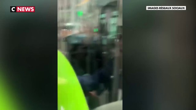 Un chauffeur de bus agressé par un automobiliste à Paris