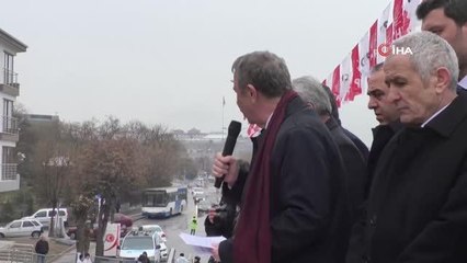 Başkentte çiçek üreticilerinin yüzü gülüyor