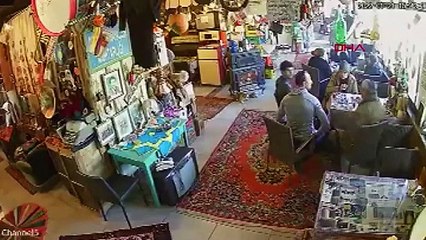 İçtiği çay nefes borusuna kaçtı, ölümden döndü