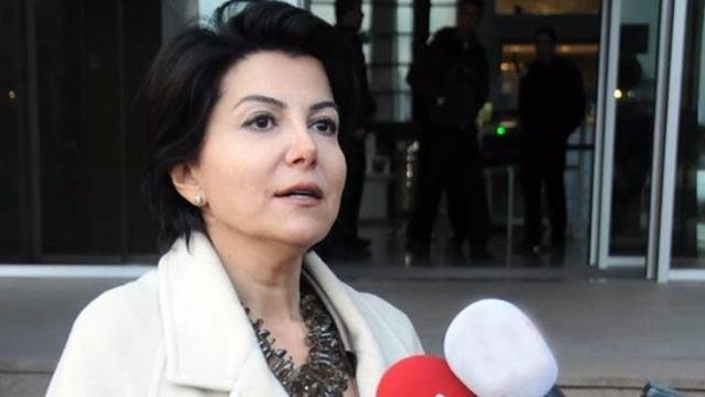 Gazeteci Sedef Kabaş, Cumhurbaşkanı'na hakaret ten gözaltına alındı