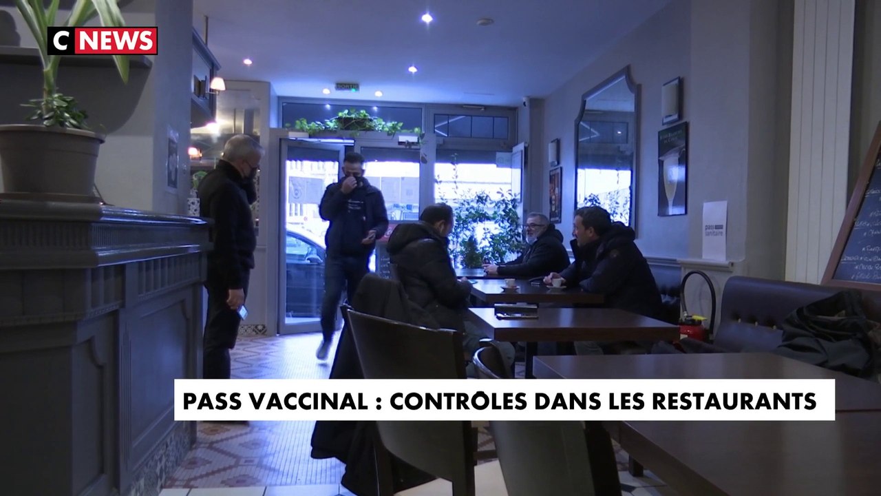 Pass vaccinal : des contrôles d'identité dans les restaurants