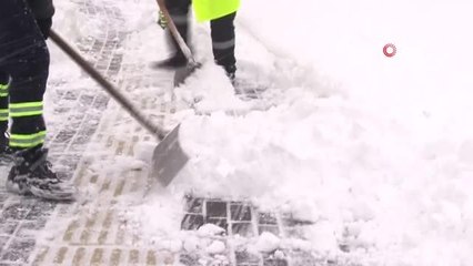 Başkentte kar yağışı etkili oldu