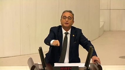 CHP'li Bülent Tezcan: Torununa mandalina alamadan dönen teyzemizin feryadı, sizin yakanızı bırakmayacak