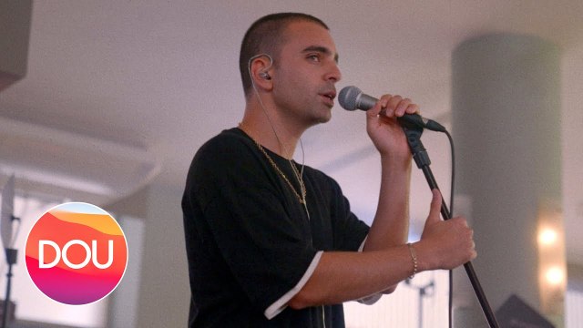 Cem Pilevneli - Ay Ay Ay [Petek Pansiyon Live Sessions] (Official Video)