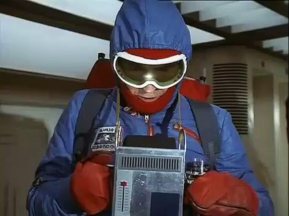 Space 1999 S01 E05 Alpha Child