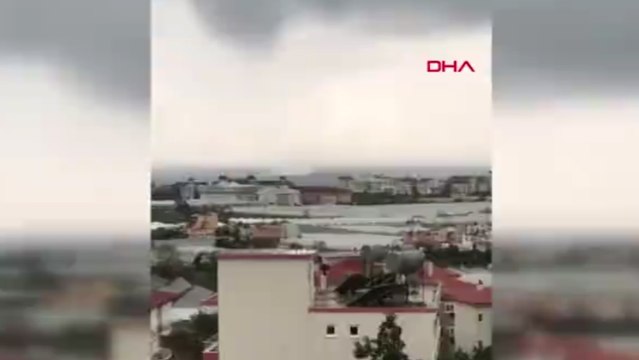 Alanya'da denizde hortum çıktı