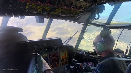 سكان تونغا عازمون على إعادة بناء بلدهم بعد أن دمره البركان