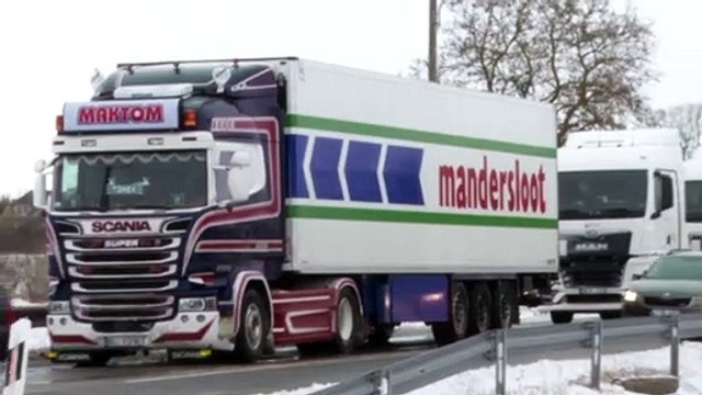 Пробки и ДТП на трассе Via Baltica