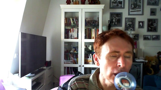 Wiwi égratigne stay with me