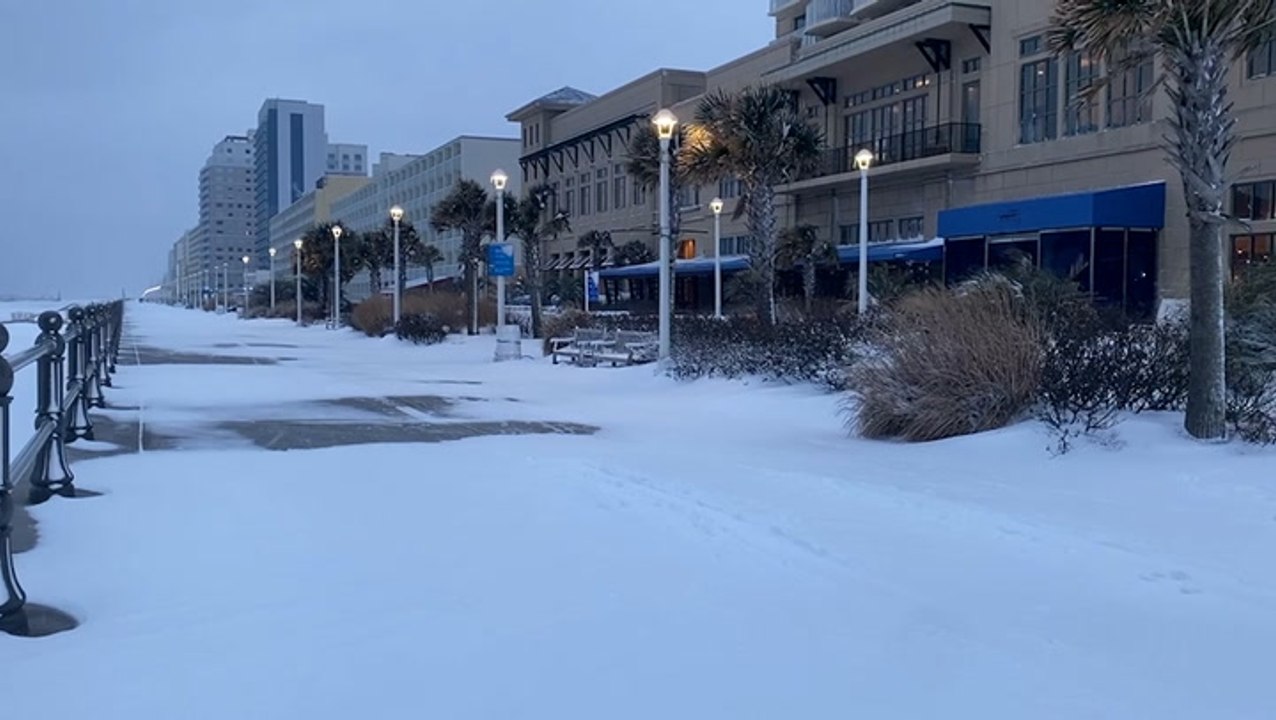 Virginia Beach buried in snow by winter storm