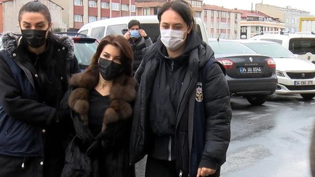 Son Dakika: Cumhurbaşkanı Erdoğan'a hakaretten mahkemeye sevk edilen Sedef Kabaş tutuklandı