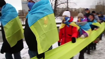 Ukraine demo calls for de-escalation of tension