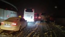 Adana-Pozantı Otoyolu'nda ulaşım kontrollü sağlanıyor