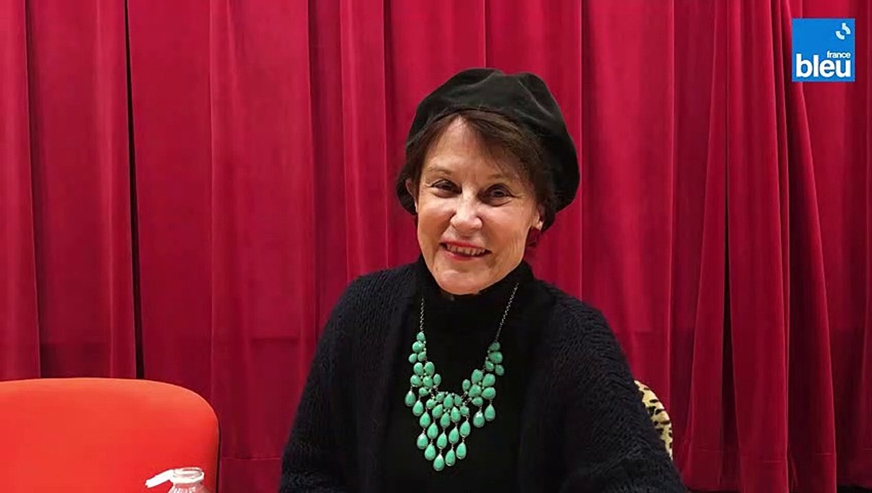 "Que la dictée soit joyeuse !" - Irène Frain lit Julien Gracq à l'occasion de la troisième édition de la dictée de Tours pour tous.