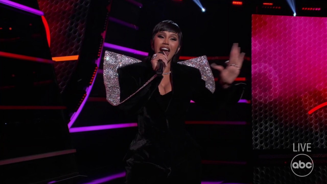 Coldplay & BTS - My Universe Performance - American Music Awards (2021)