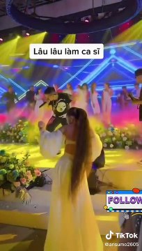 Trang Nemo quẩy hit Dân Chơi Xóm trong tiệc tất niên