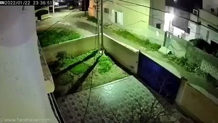 اللحظات الأولى من وقوع الهزة الأرضية في محافظة إربد