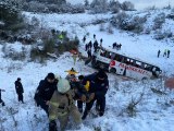 Son Dakika! Kuzey Marmara Otoyolu Reşadiye Mevkii'nde yolcu otobüsü devrildi: 3 ölü, 15 yaralı