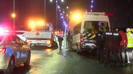 İSTANBUL-FSM KÖPRÜSÜ'NDE SERVİS MİNİBÜSÜ, TUZLAMA ARACINA ÇARPTI: 1 ÖLÜ