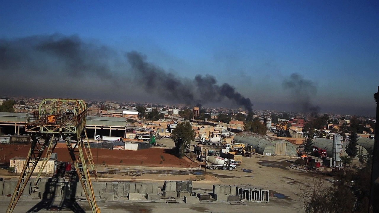 Nach Gefängnis-Angriff in Syrien: Gefechte treiben Tausende in die Flucht