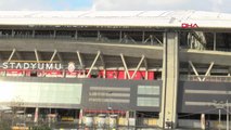 SPOR Nef Stadyumu'nun zemini, Galatasaray-Trabzonspor maçına hazır