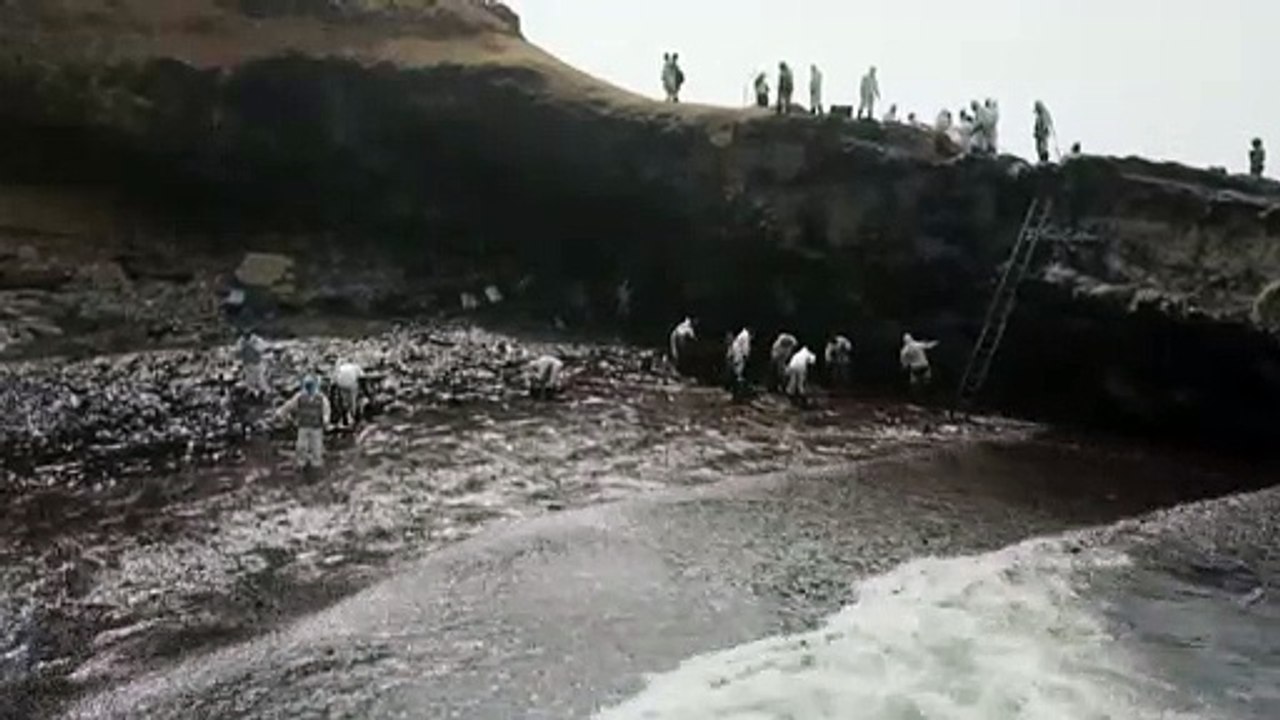 Ölkonzern: Tsunami schuld an Ölpest in Peru