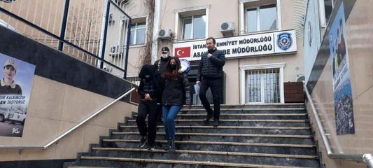 Beyoğlu'da içinde 20 bin dolar bulunan çantayı çalanlar yakalandı