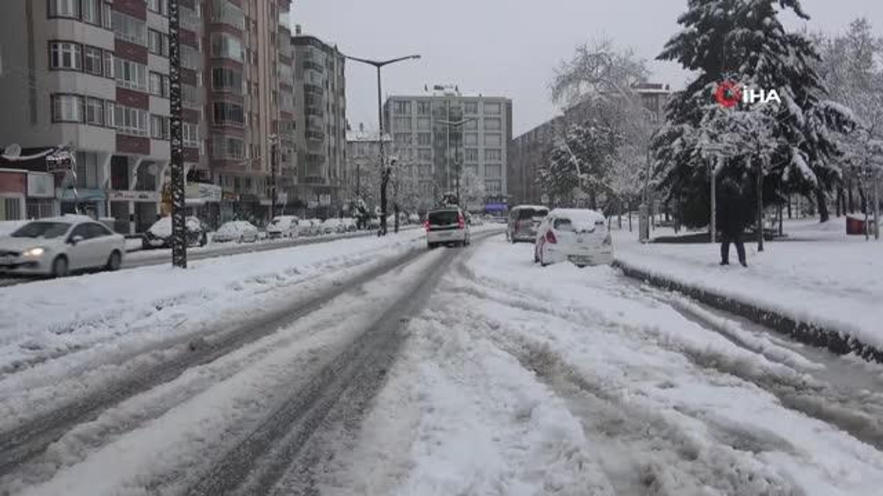 Bafra kara kışa teslim oldu