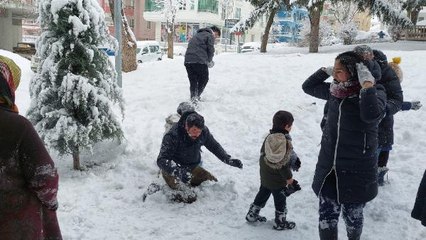 ÇORUM'DA 670 KÖY YOLU KARDAN KAPALI