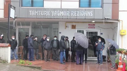 Soluk borusuna kaçan fındık nedeniyle ölen çocuğun cenazesi defnedildi